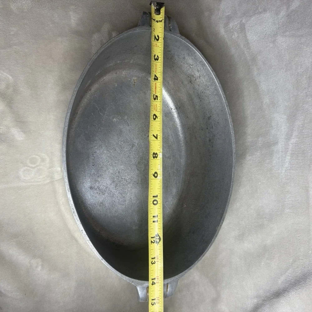 Vintage Cast Aluminum Heavy Oval Roaster Dutch Oven with Dome‎ Lid